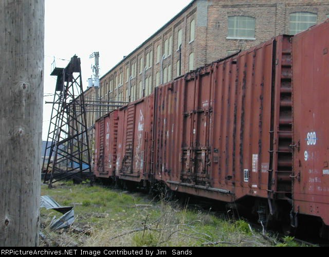 Milwaukee Box Cars Used For Storage
